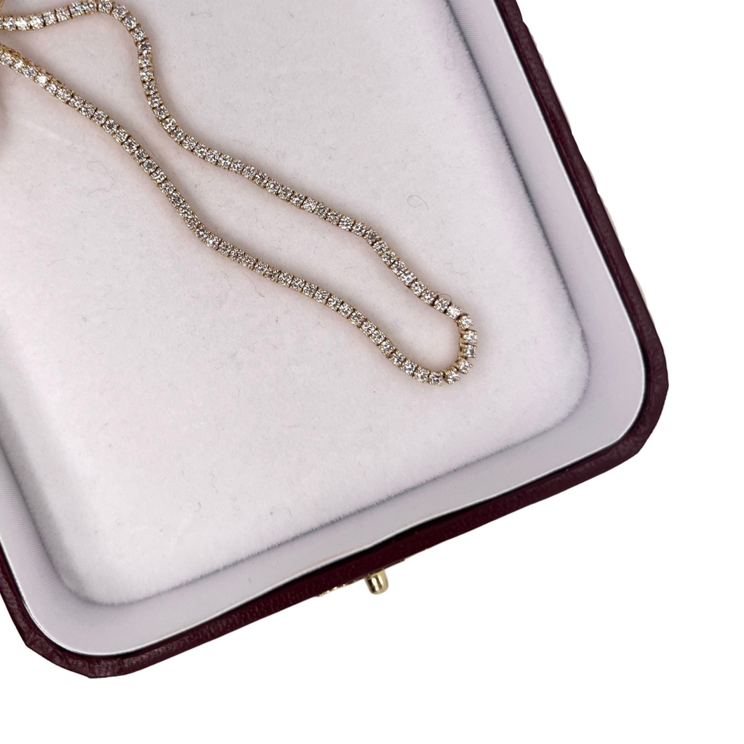 CONTEMPORARY 5.0 CARAT DIAMOND NECKLACE