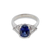 CONTEMPORARY 2.57CT SAPPHIRE AND DIAMOND RING