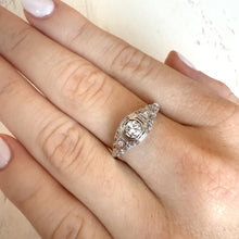 Vintage Dainty Filigree Diamond Ring 18K White Gold