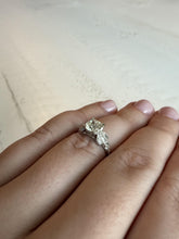Vintage 1 Carat Art Deco Solitaire Platinum Engagement Ring