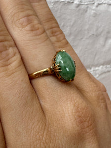 Vintage Jade Solitaire Ring 18K Yellow Gold