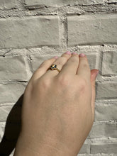 Contemporary Estate Flower Shaped Sapphire & Diamond Dainty Ring 14K Yellow Gold