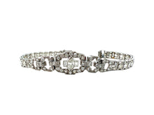 Art Deco Platinum 2.8 Carat Diamond Bracelet