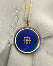 Vintage 18k Yellow Gold Enamel Locket
