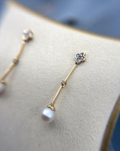Vintage Freshwater Pearl and Diamond 14k Yellow Gold Dangle Earrings