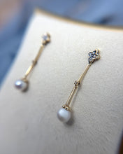 Vintage Freshwater Pearl and Diamond 14k Yellow Gold Dangle Earrings