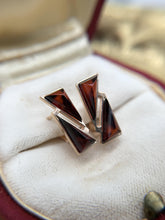 Vintage Sugarloaf Garnet Gemstone Earrings 14K Yellow Gold