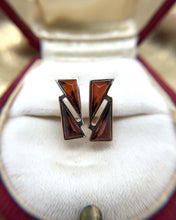 Vintage Sugarloaf Garnet Gemstone Earrings 14K Yellow Gold