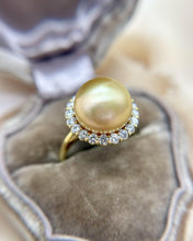 Vintage 18k Yellow Gold South Sea Golden Pearl Diamond Halo Ring