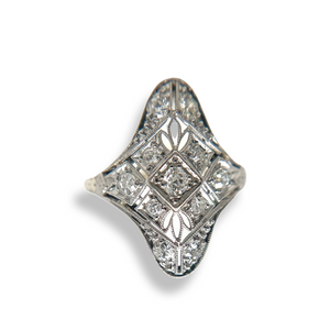 EDWARDIAN 14K SHIELD RING