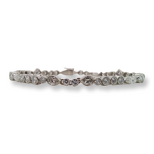 RETRO DIAMOND AND PLATINUM BRACELET