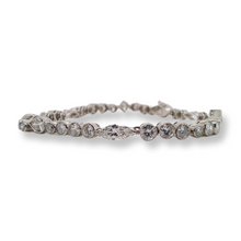 RETRO DIAMOND AND PLATINUM BRACELET