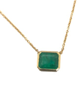 Contemporary 2 Carat Emerald Necklace 18K Yellow Gold