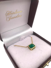 Contemporary 2 Carat Emerald Necklace 18K Yellow Gold