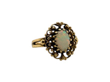 Vintage 14K Yellow Gold Opal Ring