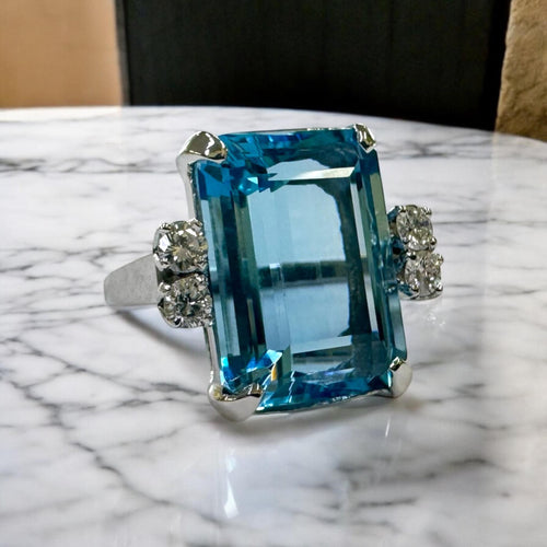 Vintage 17.5 Carat Santa Maria Aquamarine & Diamond Cocktail Ring