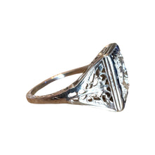 Vintage Art Deco Diamond & Sapphire Filigree Ring