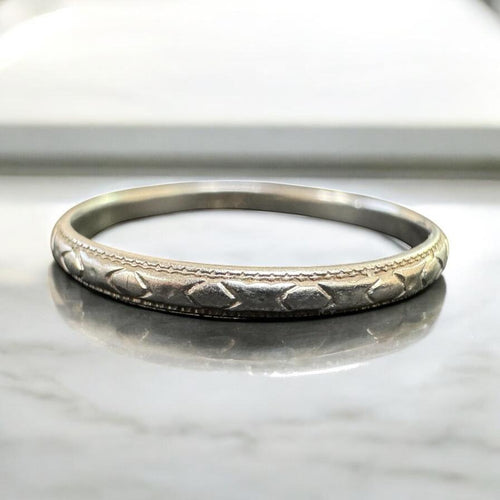 Vintage Engraved Wedding Band 18K White Gold Size 7