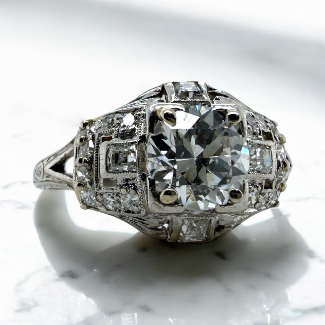 Vintage Art Deco 1.15 Carat Old European Cut Diamond Platinum Engagement Ring