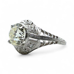 Vintage Edwardian Era 1.5 Carat Diamond Platinum Engagement Ring