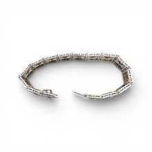 Vintage Art Deco Wide Diamond Filigree Bracelet 1.2 Carats