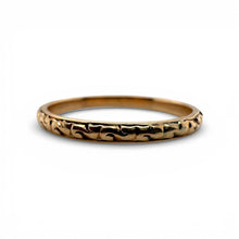 Vintage Yellow Gold Engraved Wedding Band Size 9