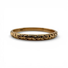Vintage Yellow Gold Engraved Wedding Band Size 9