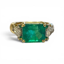 Vintage 3.01 Carat Colombian Emerald Ring GIA 14K Yellow Gold
