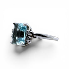 Vintage 2.5 Carat Aquamarine & Diamond Ring 14K White Gold