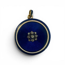 Vintage 18k Yellow Gold Enamel Locket