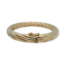 14K RETRO BANGLE