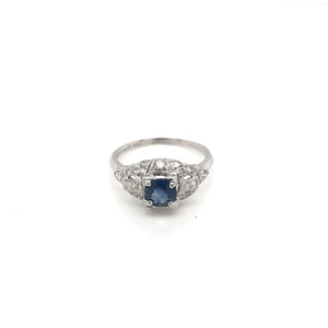 ANTIQUE ART DECO SAPPHIRE AND DIAMOND RING