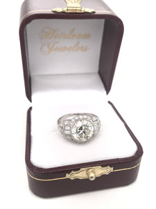 ANTIQUE ART DECO 3.20 CARAT DIAMOND PLATINUM RING