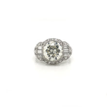 ANTIQUE ART DECO 3.20 CARAT DIAMOND PLATINUM RING