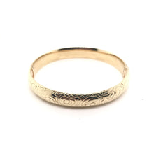 VINTAGE 14K GOLD BANGLE BRACELET