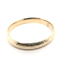 VINTAGE 14K GOLD BANGLE BRACELET