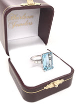 MID CENTURY 6.87 CARAT AQUAMARINE DIAMOND AND PLATINUM COCKTAIL RING