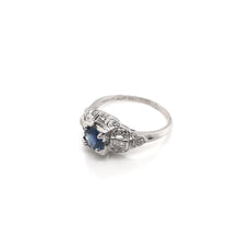 ANTIQUE ART DECO SAPPHIRE AND DIAMOND RING