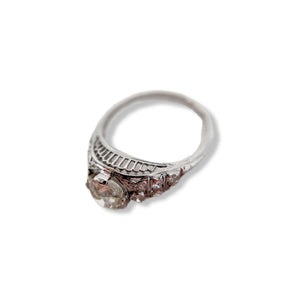 EDWARDIAN PLATINUM AND DIAMOND RING