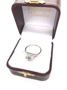 ANTIQUE ART DECO 0.71 CARAT DIAMOND SOLITAIRE RING