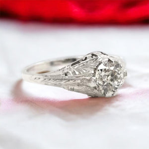 ANTIQUE ART DECO 0.71 CARAT DIAMOND SOLITAIRE RING