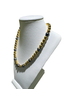 18 Inch Black Pearl & 14K Gold Bead Necklace