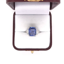 ART DECO 5.63 CARAT CEYLON SAPPHIRE AND DIAMOND PLATINUM RING