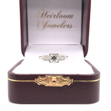 MID CENTURY 0.90 CARAT DIAMOND SOLITAIRE STYLE PLATINUM RING
