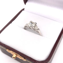 ART DECO 0.75 CARAT DIAMOND SOLITAIRE STYLE RING