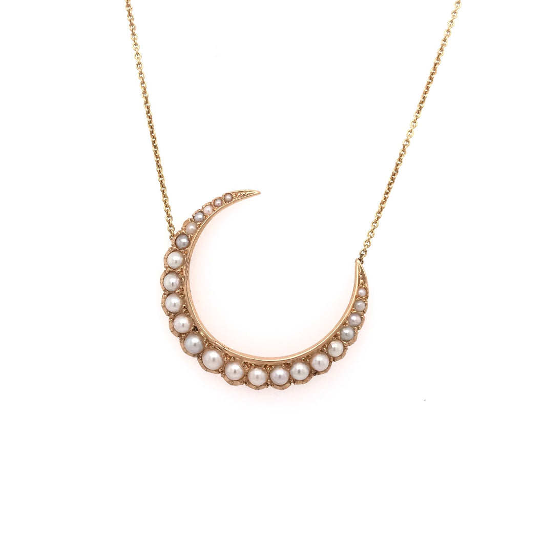 VICTORIAN GRADUATED PEARL CRESCENT MOON NECKLACE
