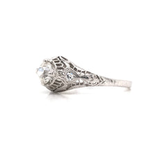 ANTIQUE 0.55 CARAT DIAMOND PLATINUM FILIGREE RING
