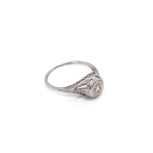 ART DECO FILIGREE RING WITH DIAMOND ACCENT