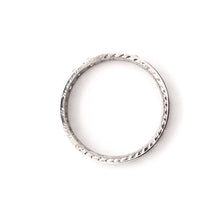 "1923" ANTIQUE DIAMOND INFINITY STYLE PLATINUM BAND