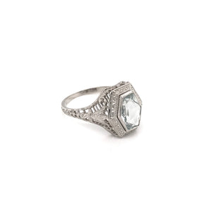 ANTIQUE AQUAMARINE FILIGREE RING